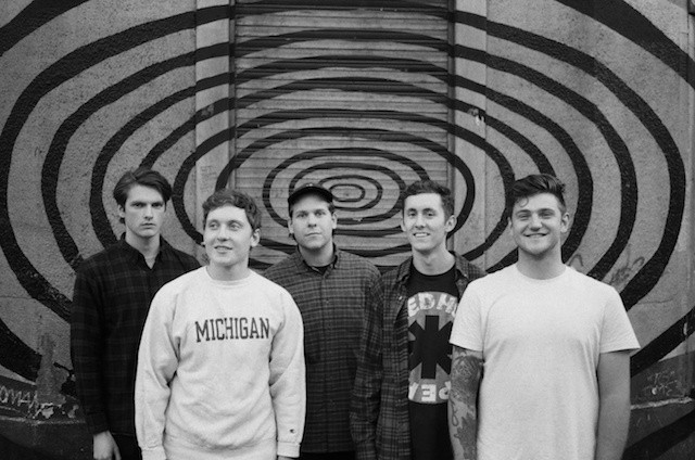 Hallgasd meg a Basement új nagylemezét!