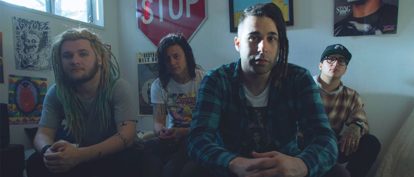 Egy bandában a Korn volt gitártechnikusa és az Avenged Sevenfold volt dobosa - új Islander-dal