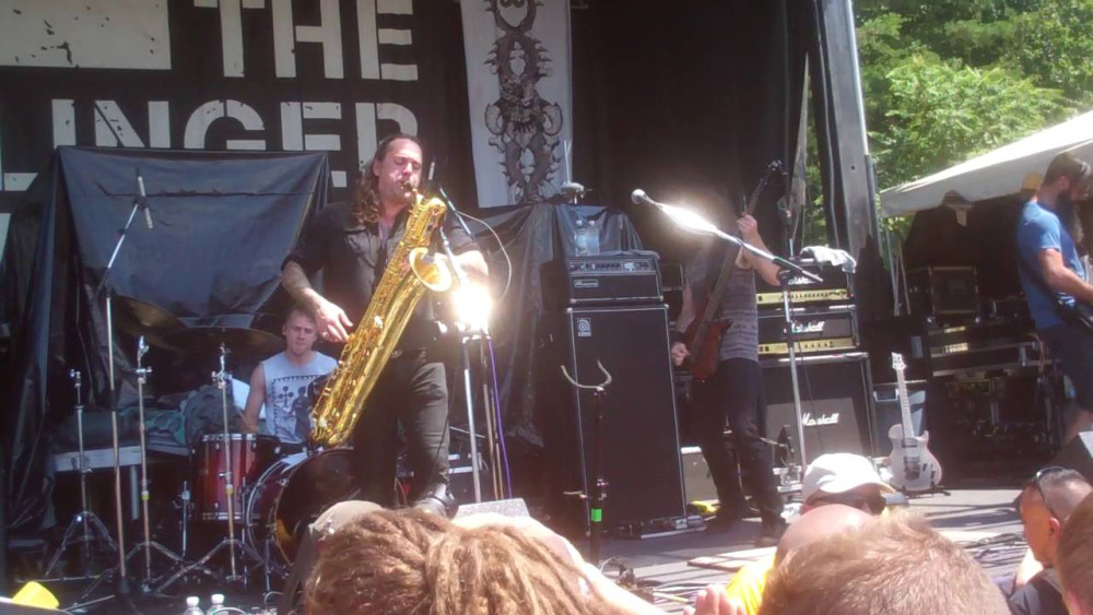 VIDEÓ: Greg Puciato lemaradt a The Dillinger Escape Plan-koncertről, egy rajongó beugrott helyette (szaxofonozni)