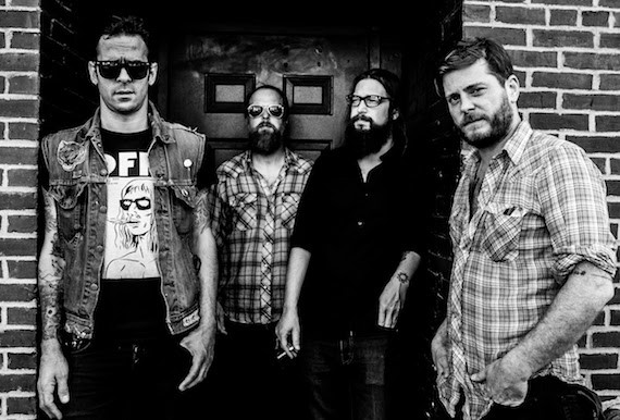Tíz év után új albumot ad ki a Planes Mistaken for Stars