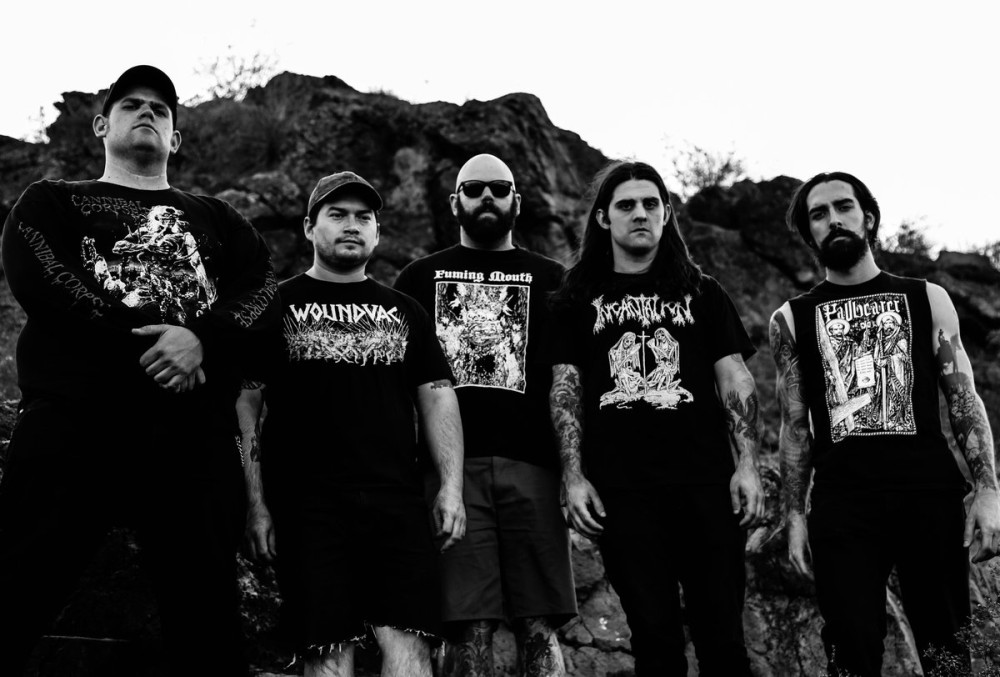 Kurt Ballou műhelyében rántja be a láncfűrészt a Gatecreeper