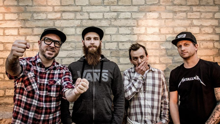 Új buliklippel állt elő a Fish!