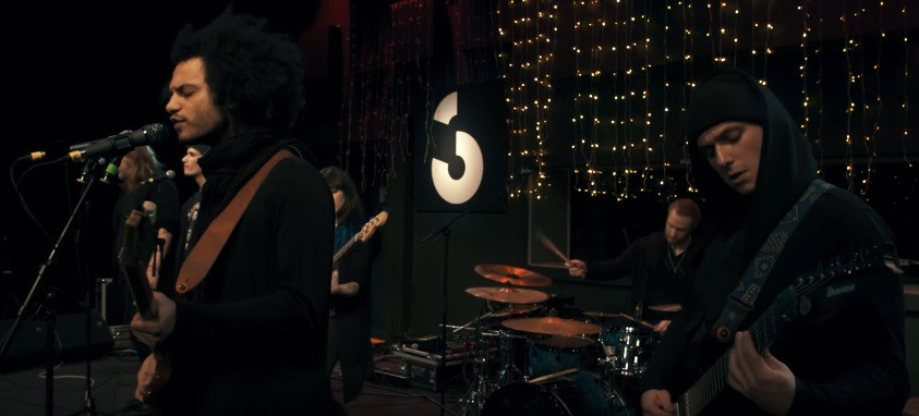 Rabláncok és kecskeáldozás - a Zeal & Ardor az utóbbi idők legfurább műfajkeveréke