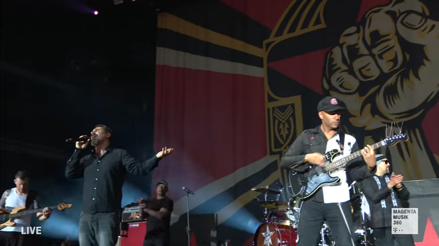 Így énekel Serj Tankian egy Audioslave-számot a Prophets of Rage koncertjein