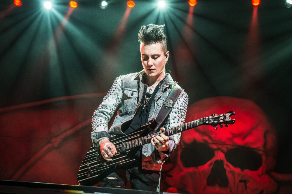 Az Avenged Sevenfold gitárosa szerint a City of Evil refrénjei "egy kicsit trék"