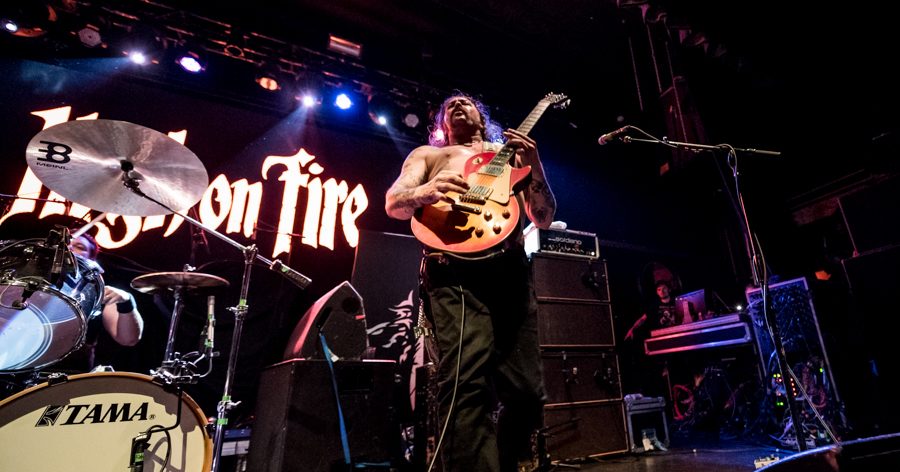 Az év végén sem lassít a 18 éves Cudi Purci Booking