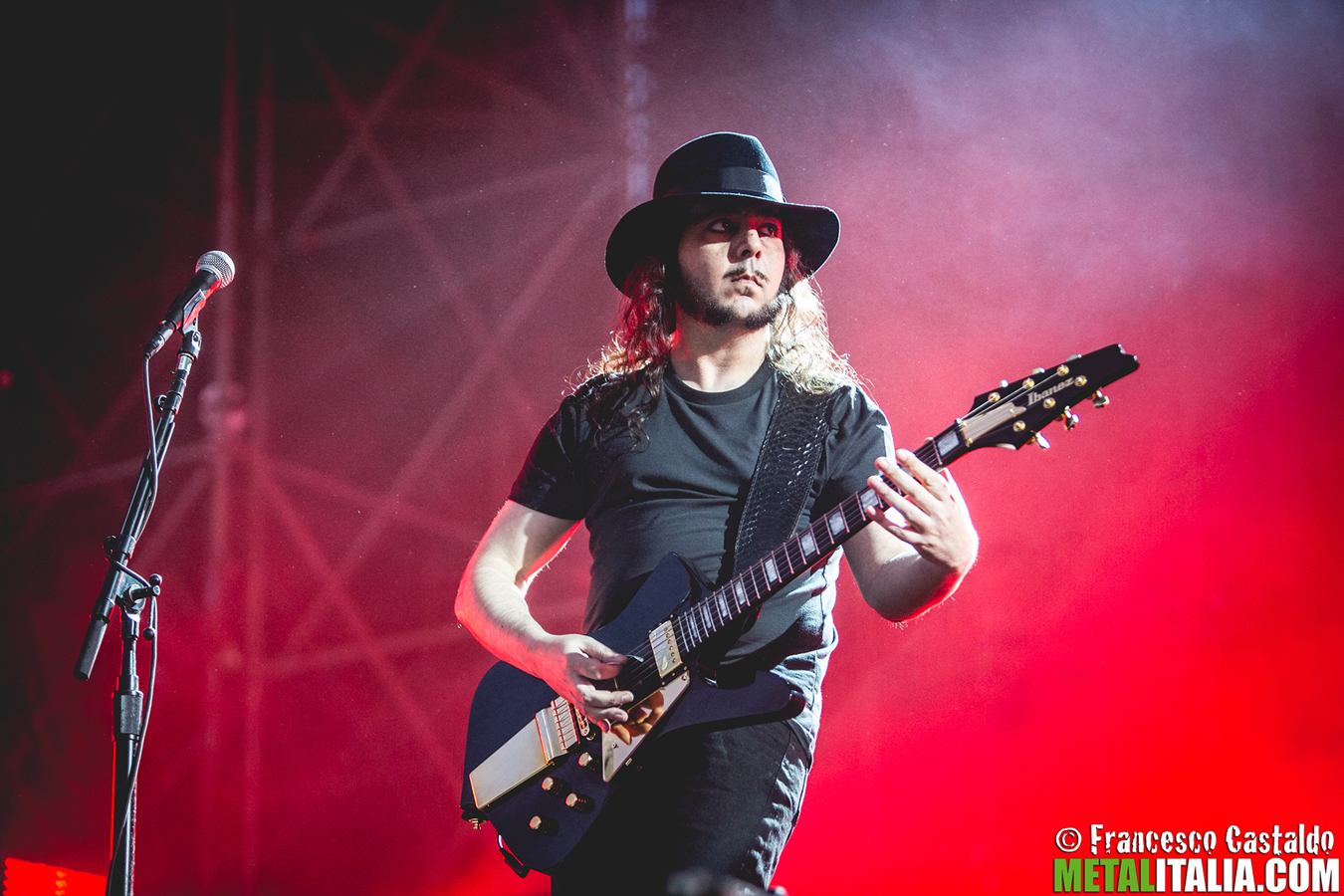Daron Malakian új Scars on Broadway-dala simán lehetne System of a Down is