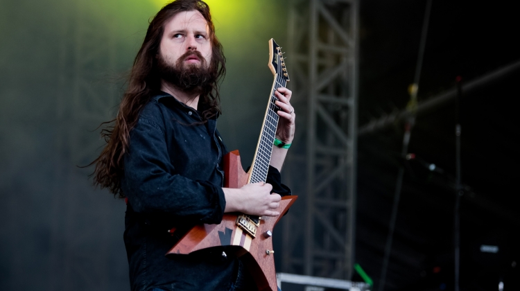 Elhunyt az All That Remains szólógitárosa, Oli Herbert