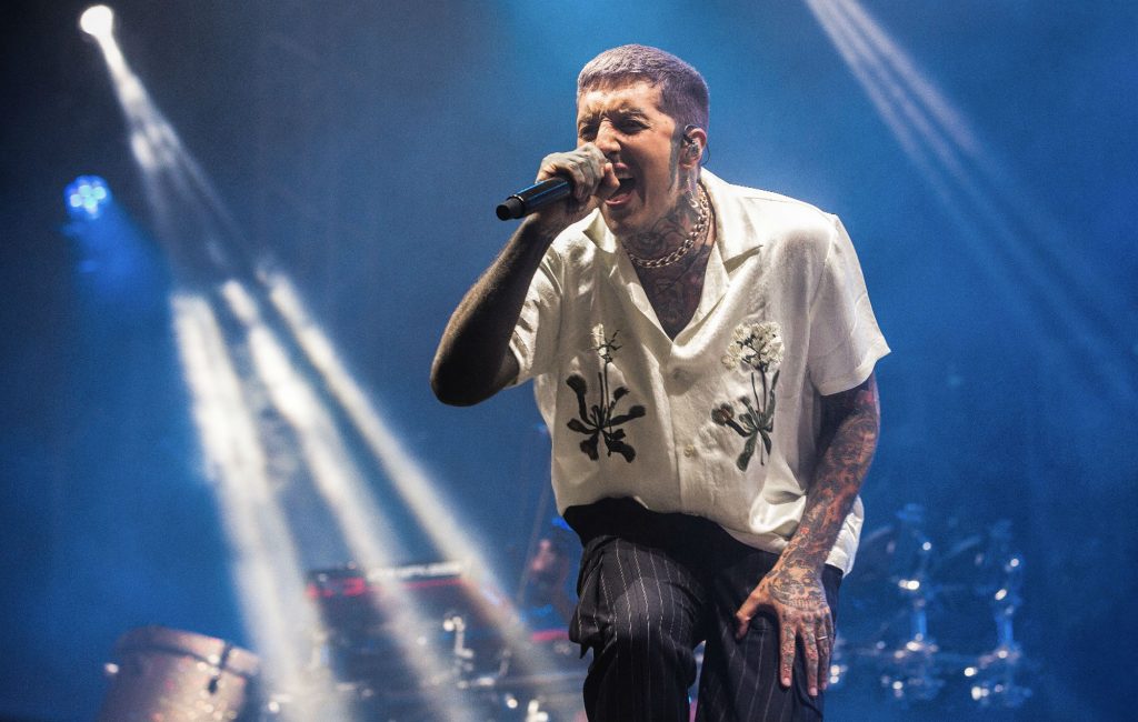 Ősrégi dalokat húzott elő újra a BMTH