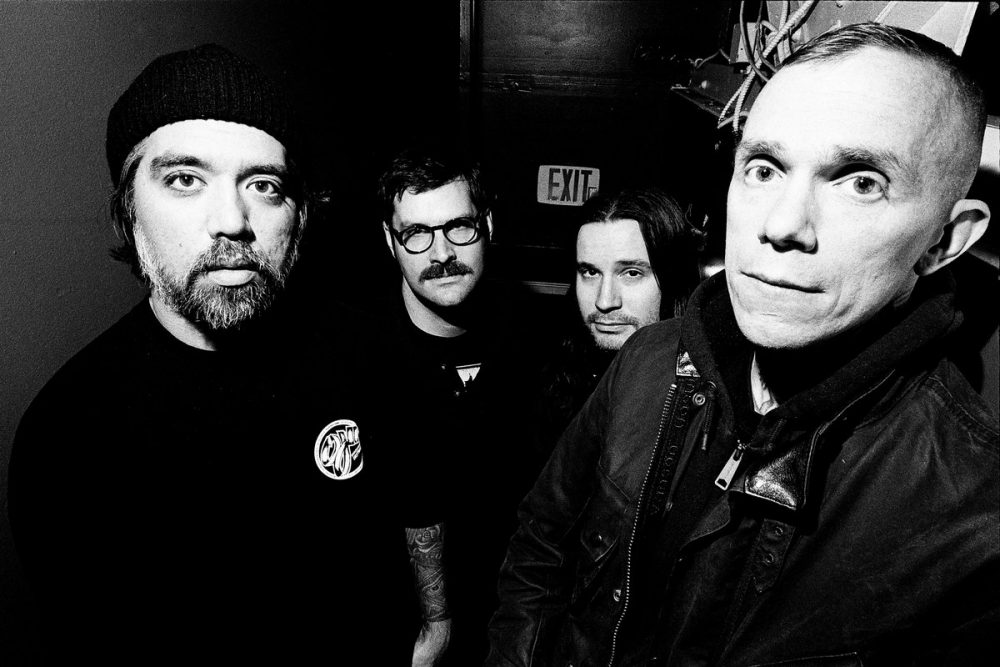 Félórás ambient remixet adott ki a Converge