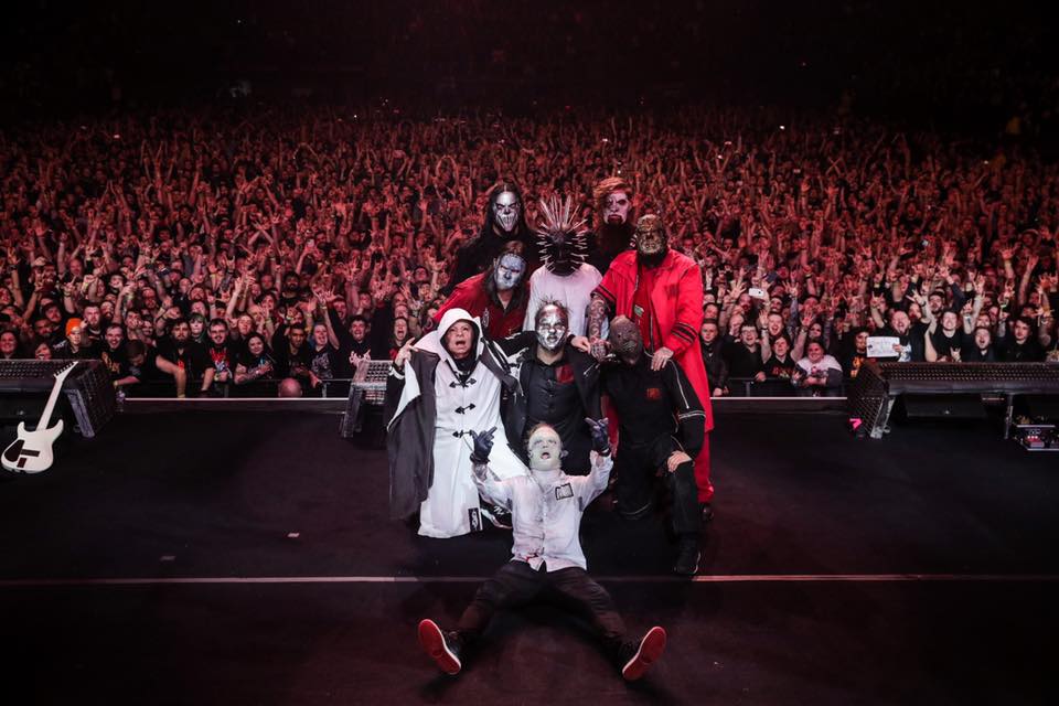 Őrjöngés takarékon - A Slipknot arénabulijáról