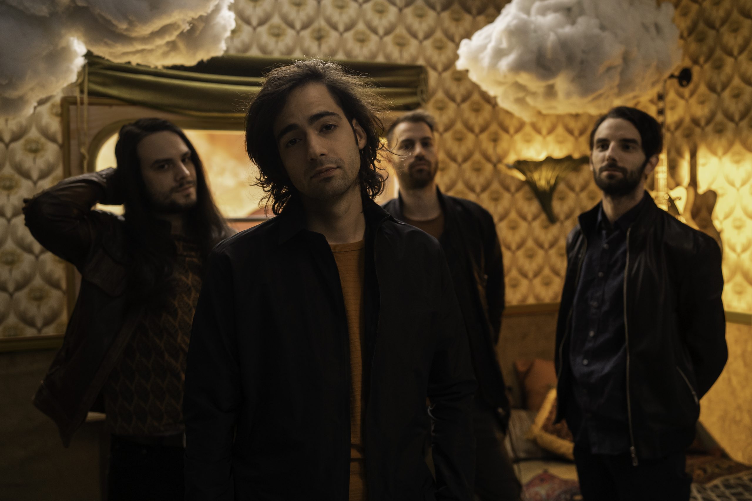 Lebegés és hegyomlás - Még két szám a Tündérvese új albumáról