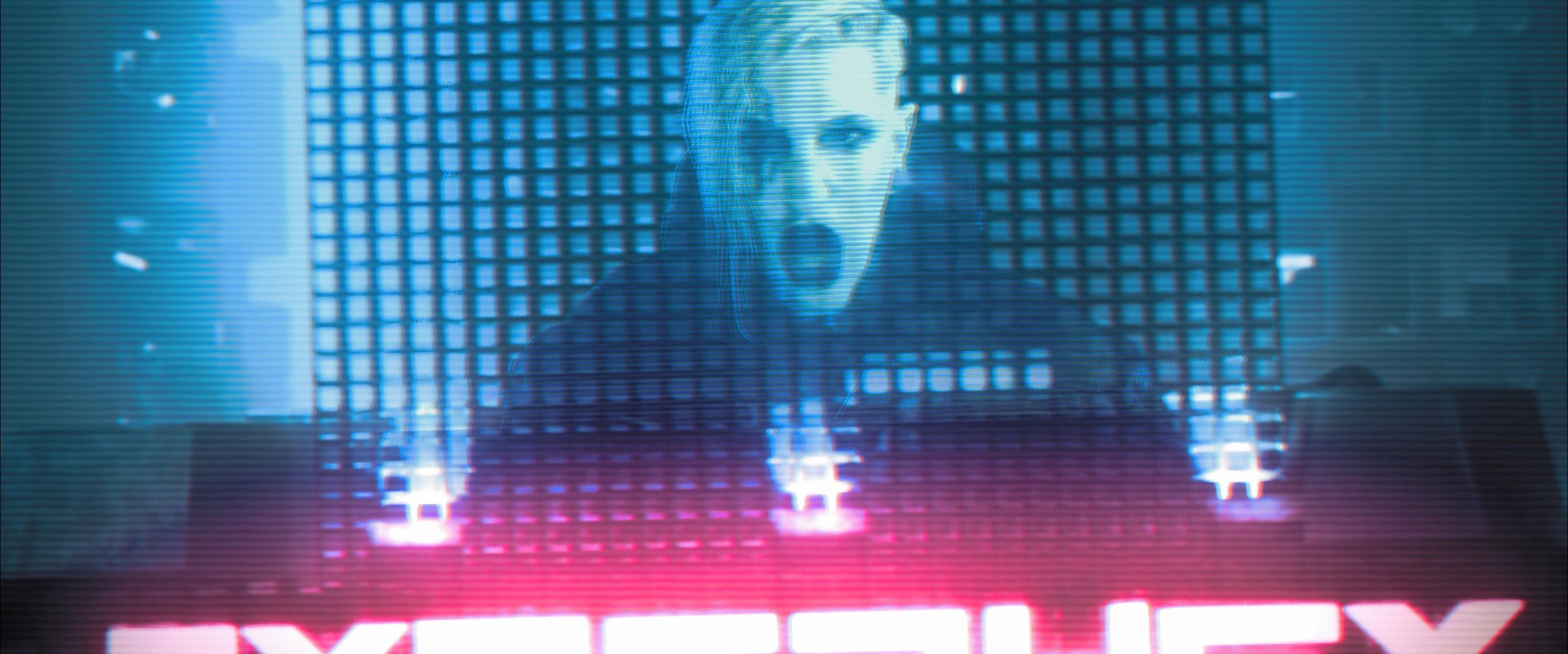 Cyberhex: fullba' nyomja a cyberpunkot új dalában a Motionless in White