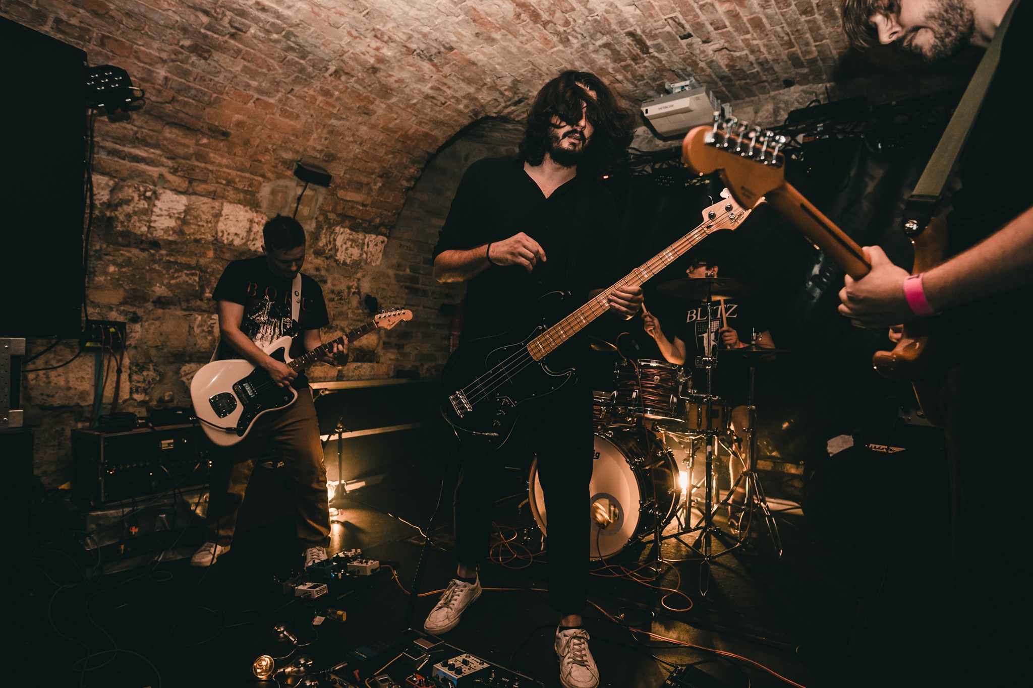 A Fractured View: új instrumentális borulás a budapesti Black Particlestől