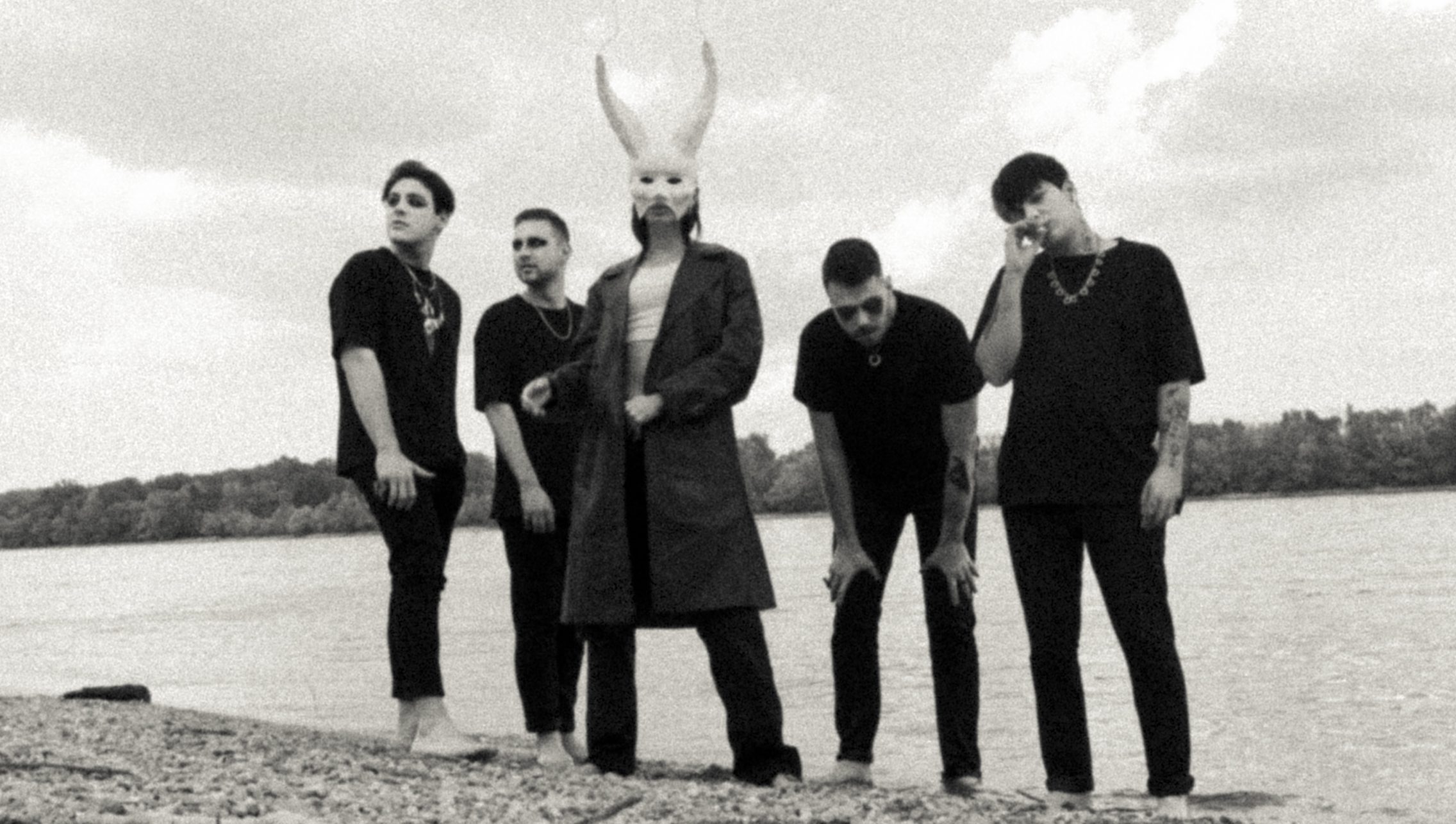 Közösen felül lehet kerekedni az elnyomókon - Wires-klippremier