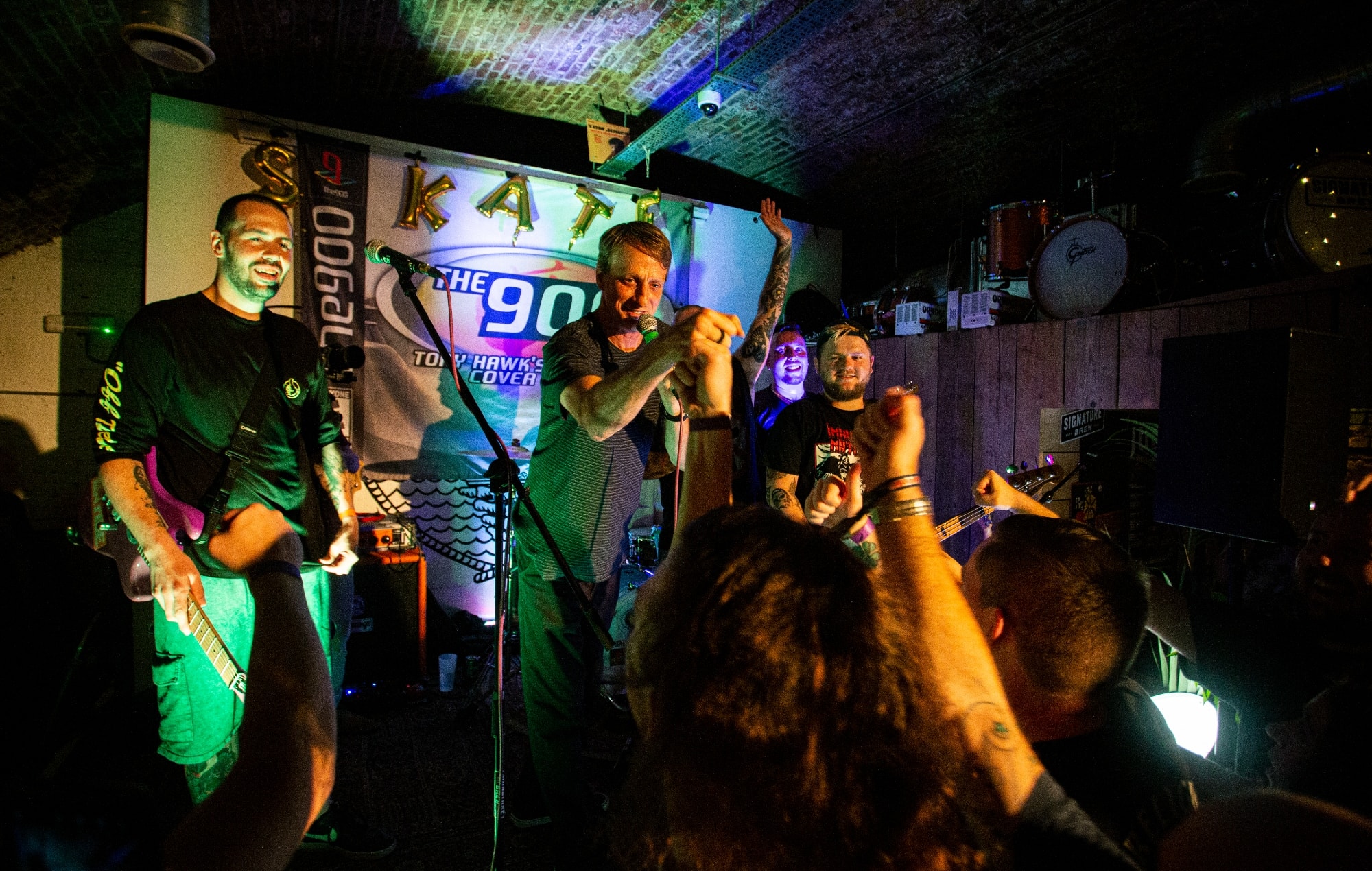 Tony Hawk beszállt énekelni egy Tony Hawk's Pro Skater tribute bandába