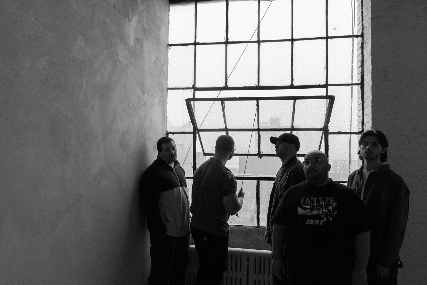 A Glassjaw énekese vendégeskedik a Koyo új dalában