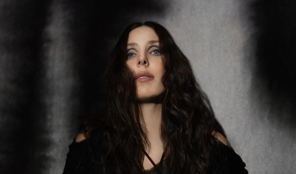 Chelsea Wolfe új dala, a Dusk kifacsarja a lelkedet