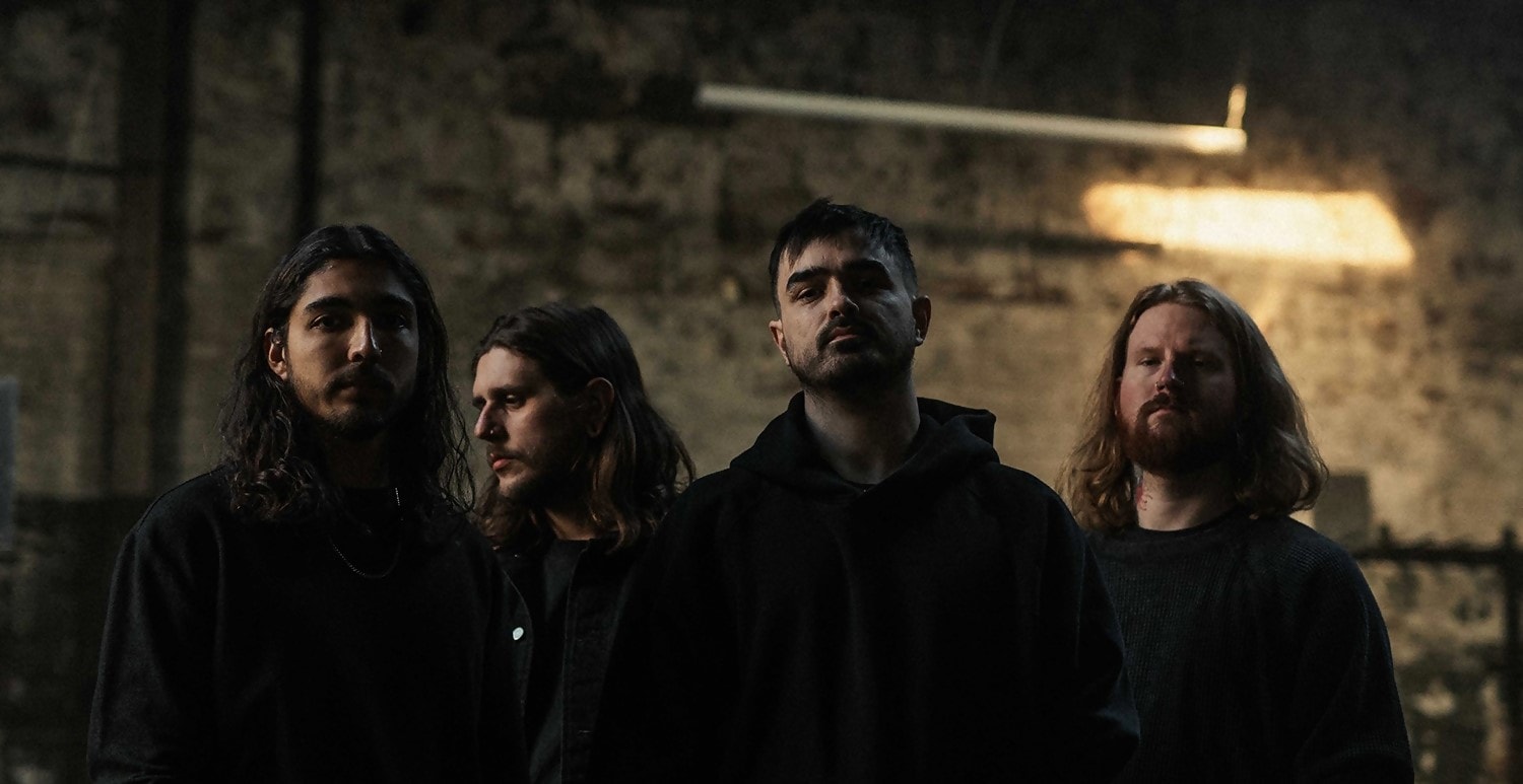 Összeilleszteni, ami eltörött - Új dal érkezett a Like Moths to Flamestől