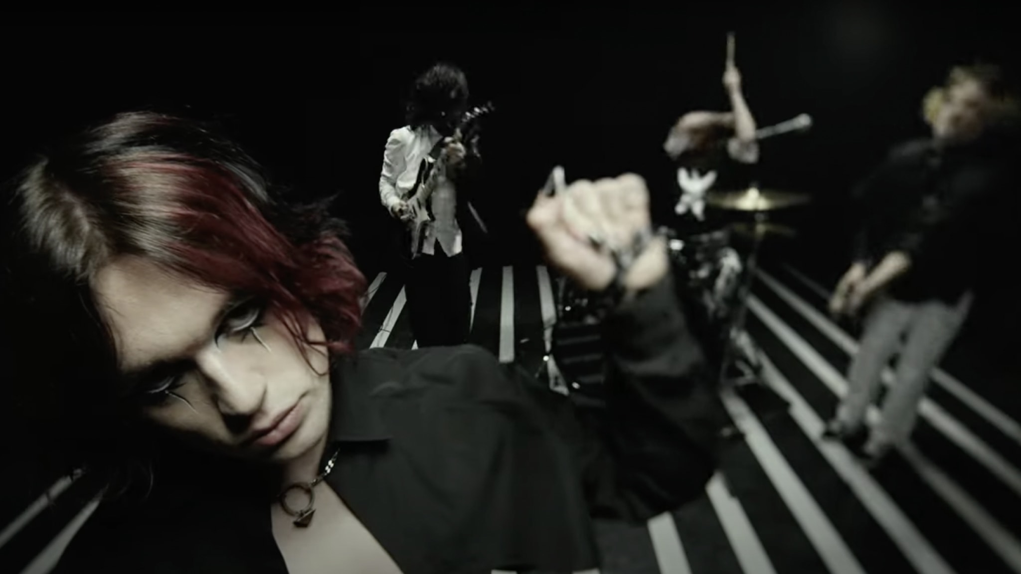 Crying: beteg, elvont új klipes dal a Static Dresstől