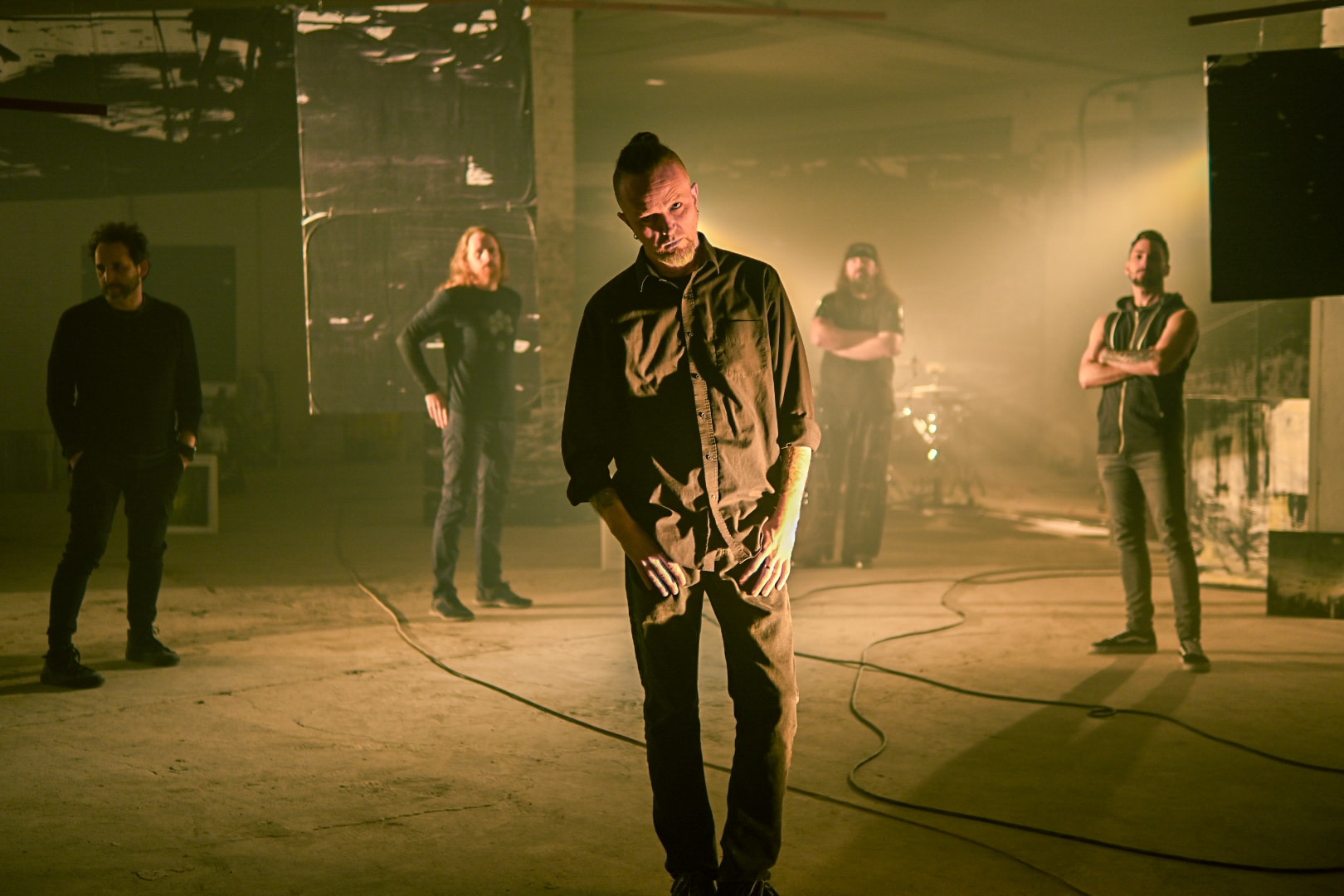 Nyolc év után új lemezt ad ki a Watch My Dying, itt az első klip