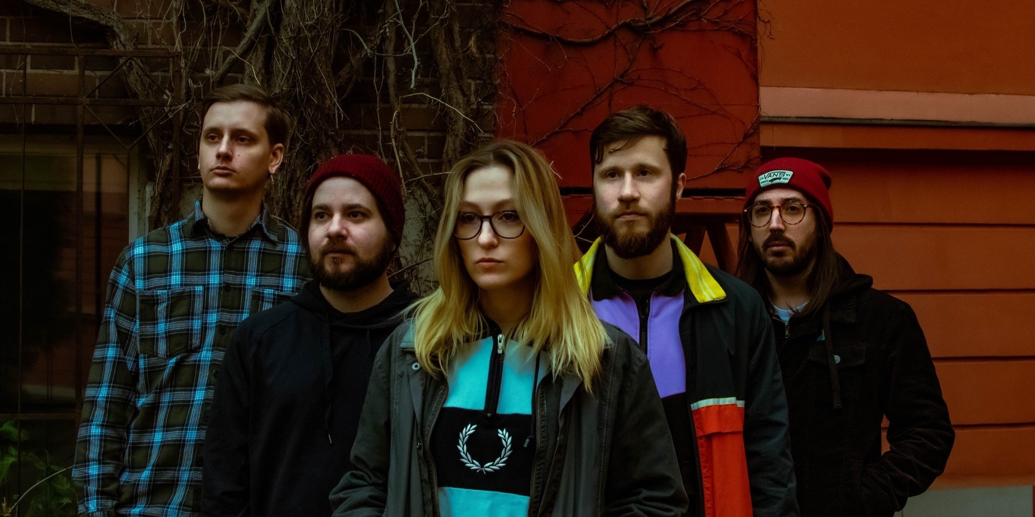 Első nagylemezével búcsúzik a szegedi Mirror Twin