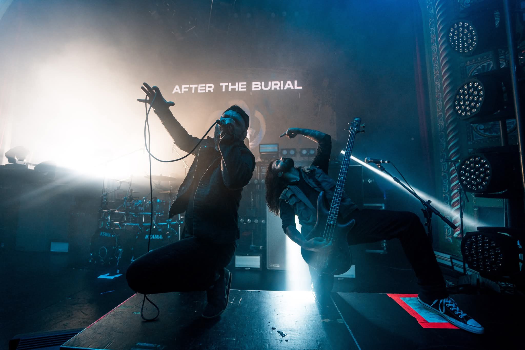 Új dallal dönget az After the Burial